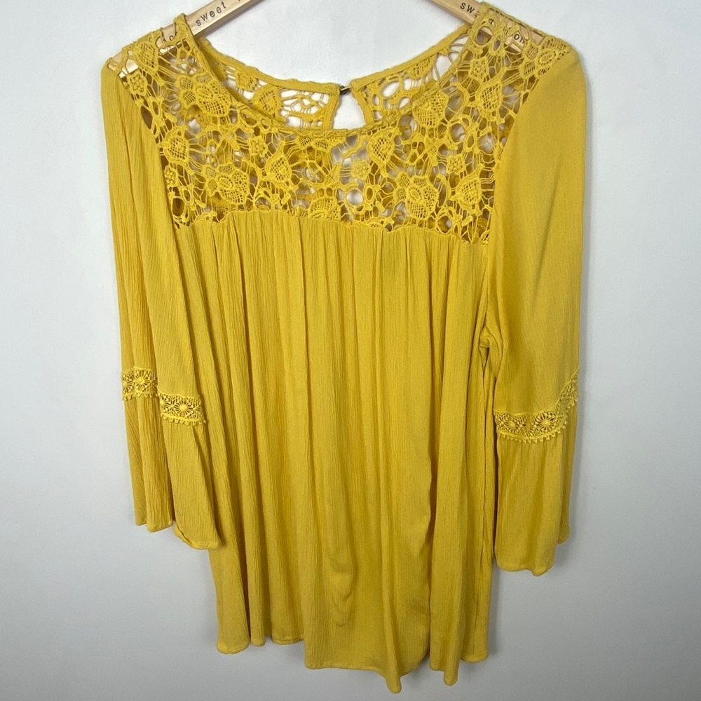 Torrid Boho Lace Inset Gauze Blouse Yellow Size 1X - Picture 9 of 10